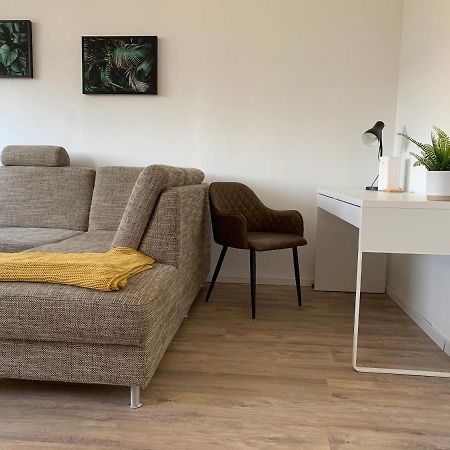 Feddersen Living Moderne Ferienwohnungen - Gemuetlich - Netflix - Voll Ausgestattet - Waschmaschine - Zentral Gelegen Брунсбюттель Экстерьер фото