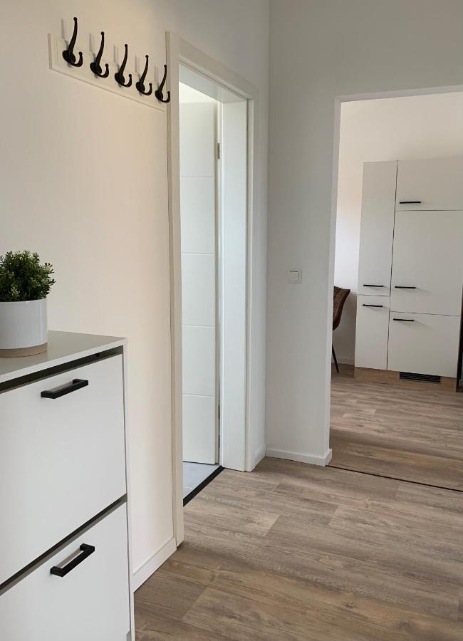 Feddersen Living Moderne Ferienwohnungen - Gemuetlich - Netflix - Voll Ausgestattet - Waschmaschine - Zentral Gelegen Брунсбюттель Экстерьер фото